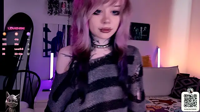 Snapshot of Lollyshy chatting on October 2025 11:24:01 AM Lollyshy online show from October 2025 11:24:01 AM