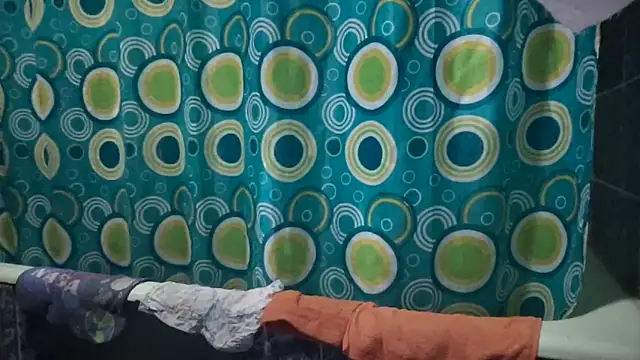 Rosea Champagne online show from October 2025 08:22:01 AM