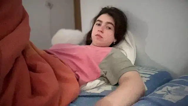 Rosea Champagne online show from October 2025 02:53:01 PM