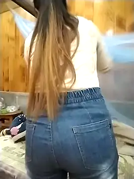 PhienPhien online show from October 2025 12:41:01 AM