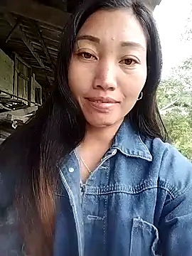 PhienPhien online show from October 2025 06:19:02 AM