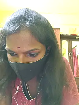 Snapshot of Honey_rosetamil chatting on October 2025 06:42:02 PM Honey rosetamil online show from October 2025 06:42:02 PM