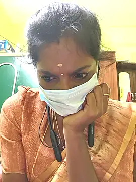 Snapshot of Honey_rosetamil chatting on November 2025 10:09:02 PM Honey rosetamil online show from November 2025 10:09:02 PM