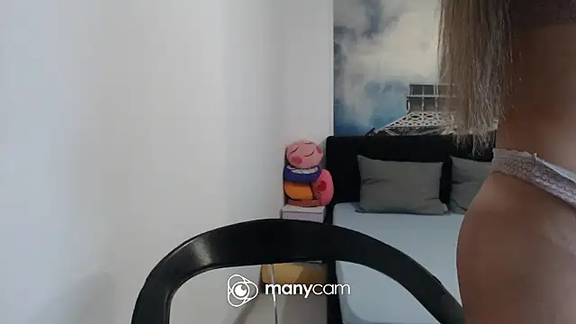 Snapshot of RheaEtthan chatting on October 2025 08:22:02 AM RheaEtthan online show from October 2025 08:22:02 AM