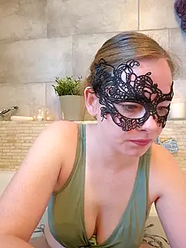 Snapshot of Squirtingcouple9094 chatting on November 2025 08:14:02 AM Squirtingcouple9094 online show from November 2025 08:14:02 AM