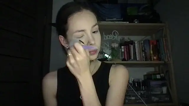 Snapshot of Yuna5343 chatting on October 2025 08:51:02 PM Yuna5343 online show from October 2025 08:51:02 PM