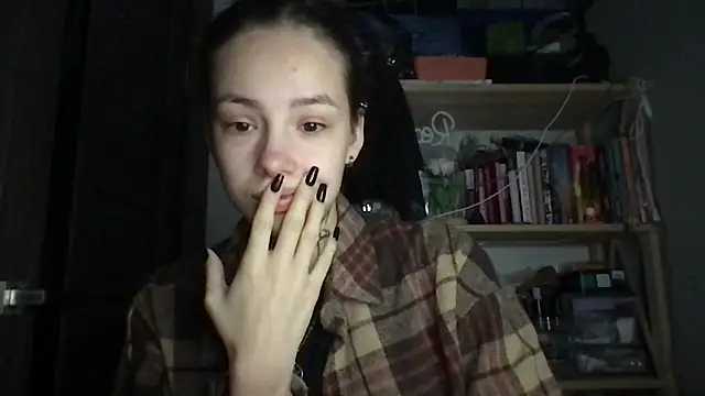 Snapshot of Yuna5343 chatting on October 2025 08:53:02 PM Yuna5343 online show from October 2025 08:53:02 PM