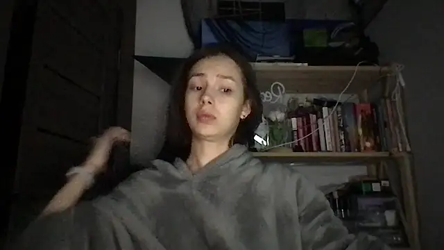 Snapshot of Yuna5343 chatting on October 2025 08:09:02 PM Yuna5343 online show from October 2025 08:09:02 PM