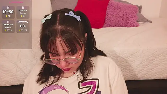 Gaby99  online show from September 2025 11:41:02 PM