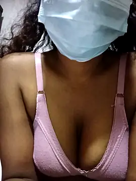 Snapshot of MickMicky chatting on September 2025 04:08:02 PM MickMicky online show from September 2025 04:08:02 PM