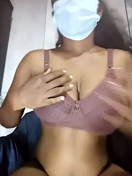 Snapshot of MickMicky chatting on October 2025 03:20:02 AM MickMicky online show from October 2025 03:20:02 AM