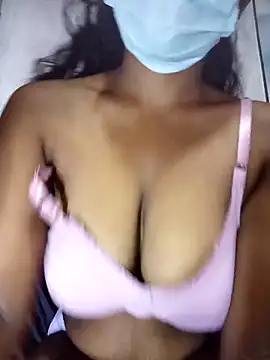 Snapshot of MickMicky chatting on October 2025 01:19:01 AM MickMicky online show from October 2025 01:19:01 AM