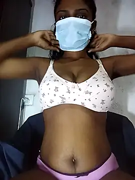 Snapshot of MickMicky chatting on October 2025 01:49:01 AM MickMicky online show from October 2025 01:49:01 AM