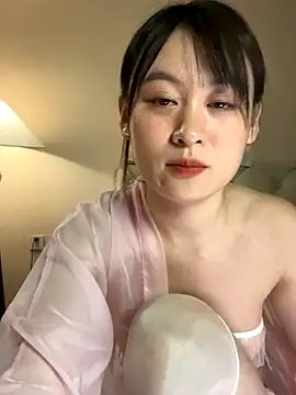 Snapshot of HanHan2455 chatting on October 2025 01:56:02 PM HanHan2455 online show from October 2025 01:56:02 PM