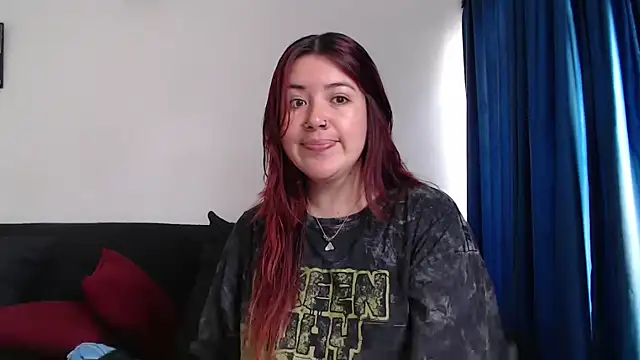 Snapshot of evilheart_69 chatting on October 2025 04:37:01 PM evilheart 69 online show from October 2025 04:37:01 PM