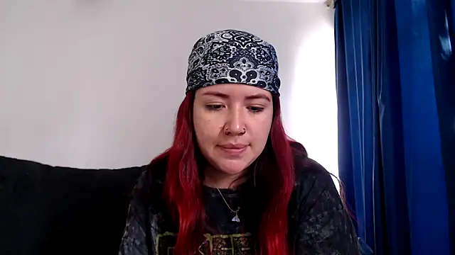 Snapshot of evilheart_69 chatting on October 2025 03:57:02 PM evilheart 69 online show from October 2025 03:57:02 PM