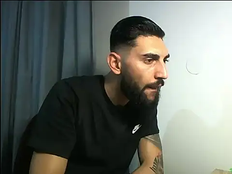 Alexgrc13 online show from October 2025 01:44:01 PM