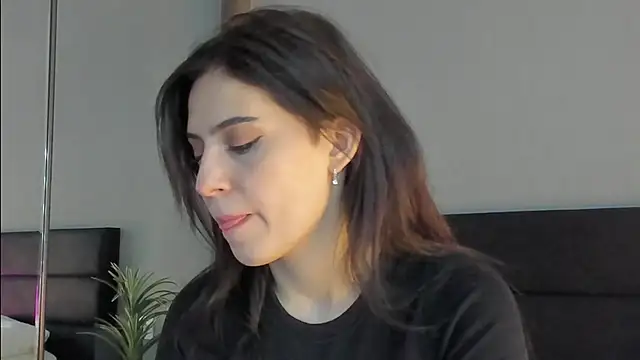 Forever Smiler online show from October 2025 09:08:01 AM