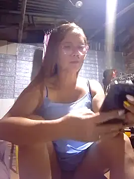 SexyHottMom online show from October 2025 12:28:01 PM