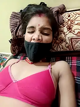 Snapshot of Basanti_143 chatting on October 2025 03:38:02 PM Basanti 143 online show from October 2025 03:38:02 PM