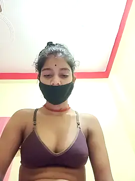 Snapshot of Basanti_143 chatting on November 2025 11:26:01 PM Basanti 143 online show from November 2025 11:26:01 PM