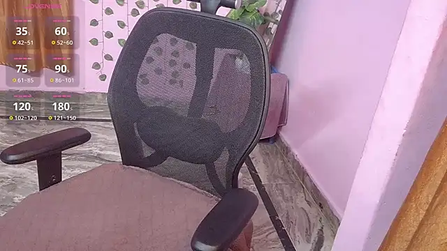 Snapshot of heyy_kiran chatting on October 2025 05:12:01 PM heyy kiran online show from October 2025 05:12:01 PM