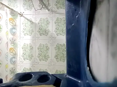 Snapshot of Crissrg4 chatting on September 2025 12:50:01 PM Crissrg4 online show from September 2025 12:50:01 PM