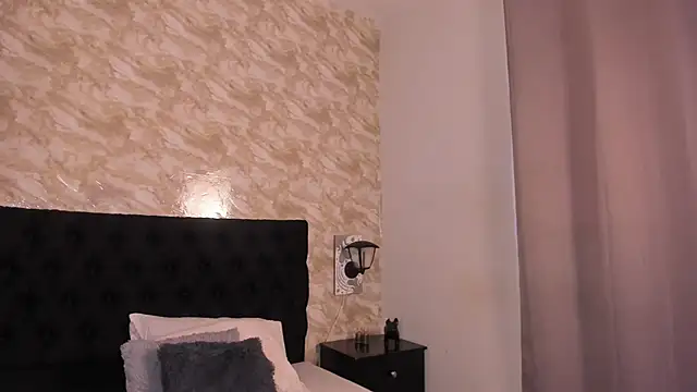 Snapshot of Lucio__Fox chatting on October 2025 12:06:01 PM Lucio Fox online show from October 2025 12:06:01 PM