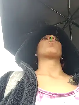 Snapshot of Zoe73_ chatting on November 2025 07:02:02 PM Zoe73 online show from November 2025 07:02:02 PM