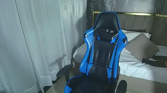 SEXYBOY VC online show from October 2025 12:17:02 PM