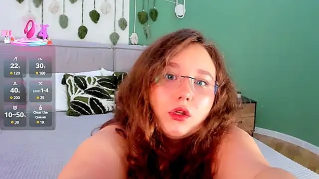 VelvetVixenCute online show from September 2025 05:31:01 AM
