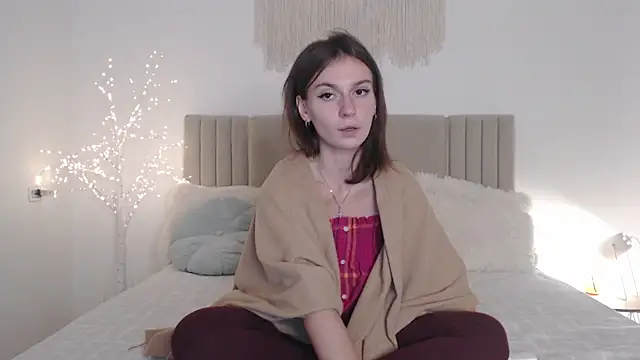 Snapshot of Little_mia__ chatting on October 2025 08:50:02 PM Little mia online show from October 2025 08:50:02 PM