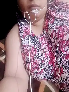 Snapshot of Halima_Queen chatting on September 2025 03:47:01 PM Halima Queen online show from September 2025 03:47:01 PM