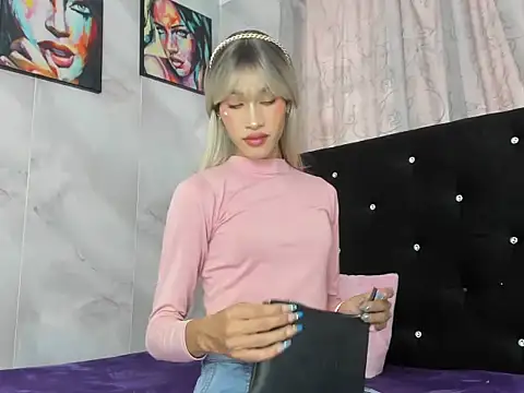 samara novice18 online show from September 2025 06:56:02 PM