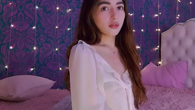 CherrRoses online show from October 2025 01:45:02 PM