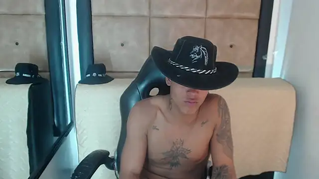  Drake01 online show from September 2025 08:28:01 AM