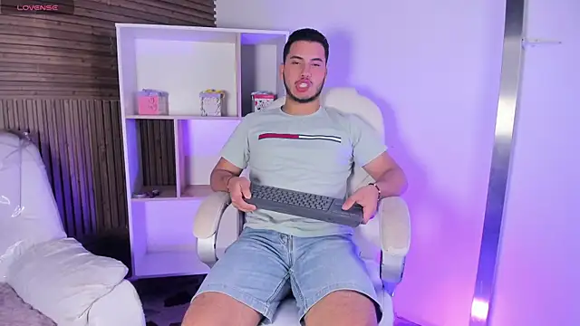 Axel grey  online show from November 2025 12:28:01 PM