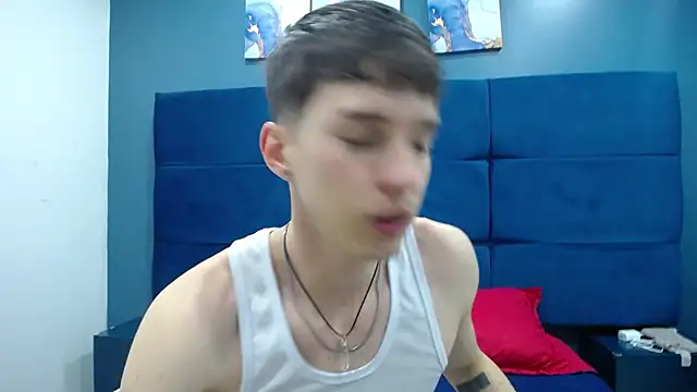 Jheampiiero online show from October 2025 01:53:02 PM