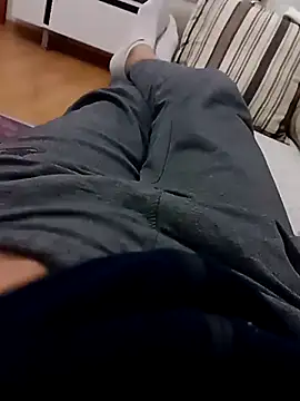 OGUZOZAN online show from October 2025 08:40:01 PM