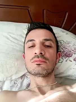 OGUZOZAN online show from November 2025 07:11:02 AM