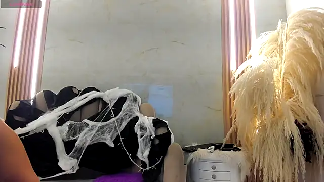 Snapshot of lanarios chatting on October 2025 04:20:01 AM lanarios online show from October 2025 04:20:01 AM