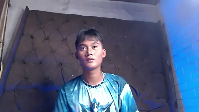 miss char09 online show from September 2025 02:30:01 PM