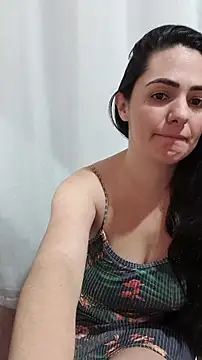 Snapshot of _SexyPetite_ chatting on November 2025 11:58:01 PM SexyPetite online show from November 2025 11:58:01 PM