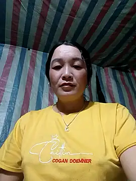 Snapshot of Bliss_rose chatting on October 2025 02:31:01 AM Bliss rose online show from October 2025 02:31:01 AM