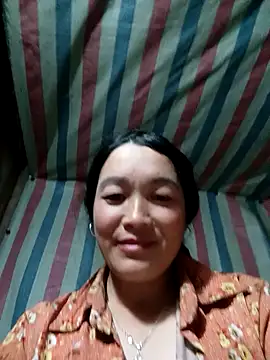 Snapshot of Bliss_rose chatting on November 2025 12:49:02 PM Bliss rose online show from November 2025 12:49:02 PM