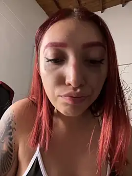 Paulina-Wells online show from September 2025 09:04:01 PM