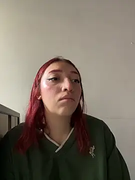 Paulina-Wells online show from September 2025 09:06:02 PM
