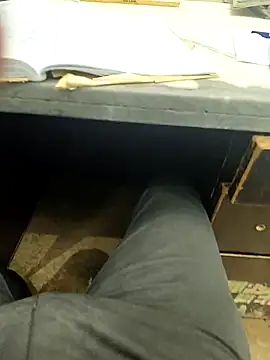 Snapshot of hotboy43339 chatting on October 2025 02:11:01 AM hotboy43339 online show from October 2025 02:11:01 AM