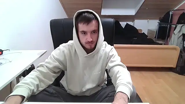 Snapshot of Bez3ybik chatting on October 2025 12:46:02 AM Bez3ybik online show from October 2025 12:46:02 AM