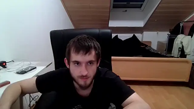 Snapshot of Bez3ybik chatting on November 2025 07:36:03 PM Bez3ybik online show from November 2025 07:36:03 PM